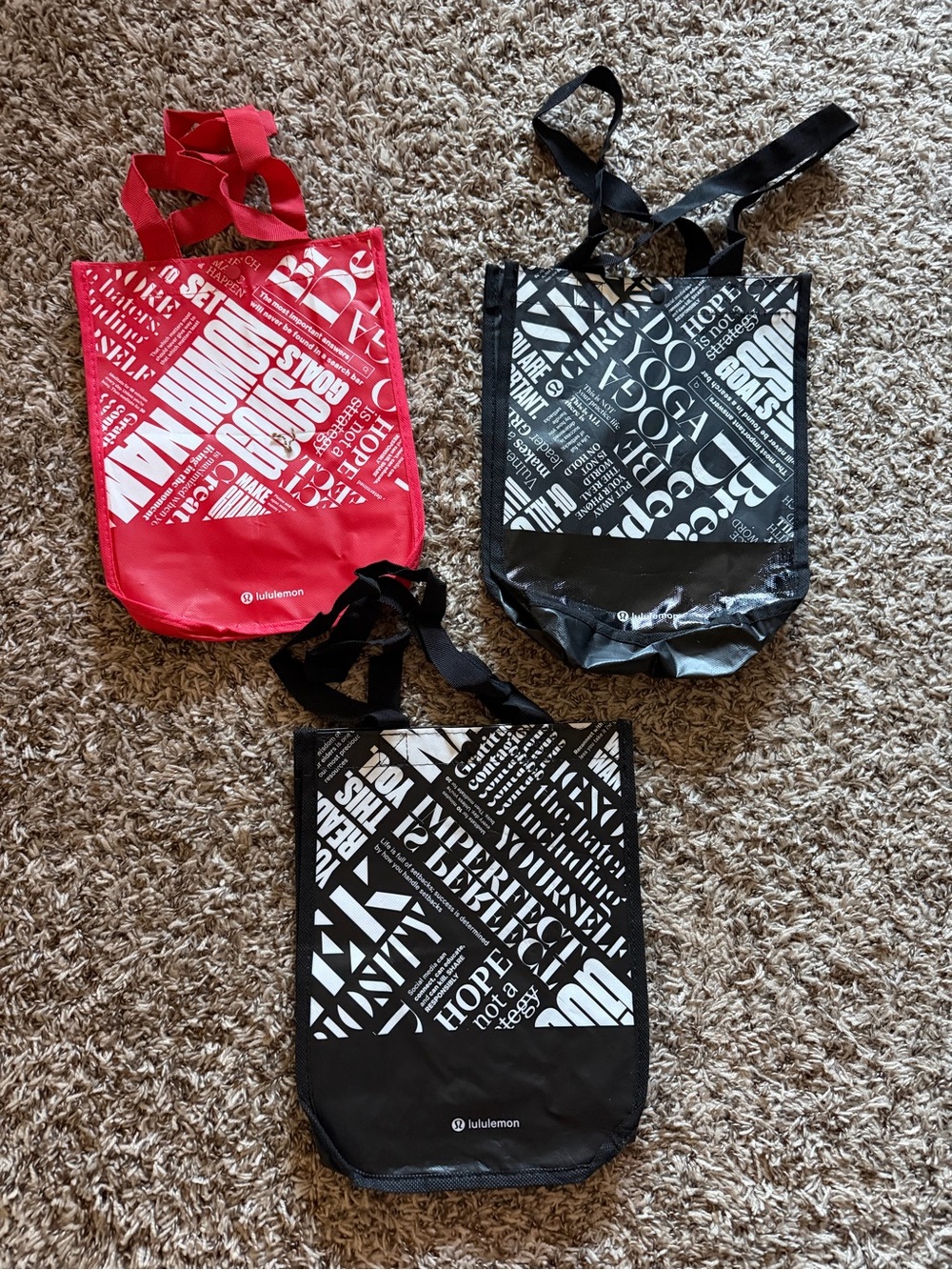 lululemon Graphic Bags